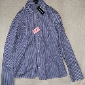 PrettyLittleThing Collard Smart-Casual White & Blue Pinstripe Woven Fitted Shirt